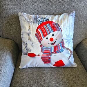 Christmas Snowman Holiday Throw Pillow 18” X 18” Winter